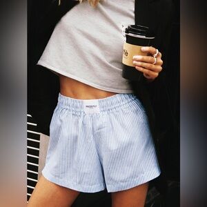 Princess Polly stripe linen shorts, US 4